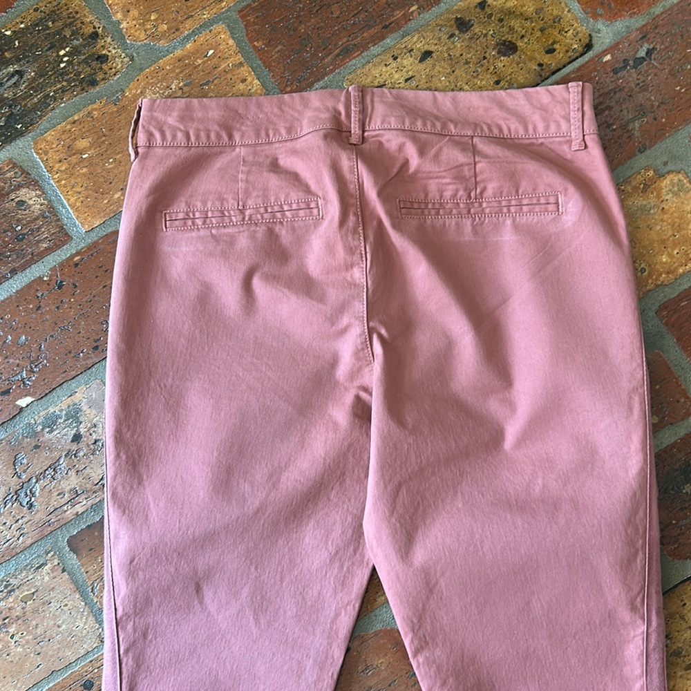 Old Navy Mid-Rise Pixie Chino Side-Stripe Utility Ankle Pants sz8 - Picture 6 of 10